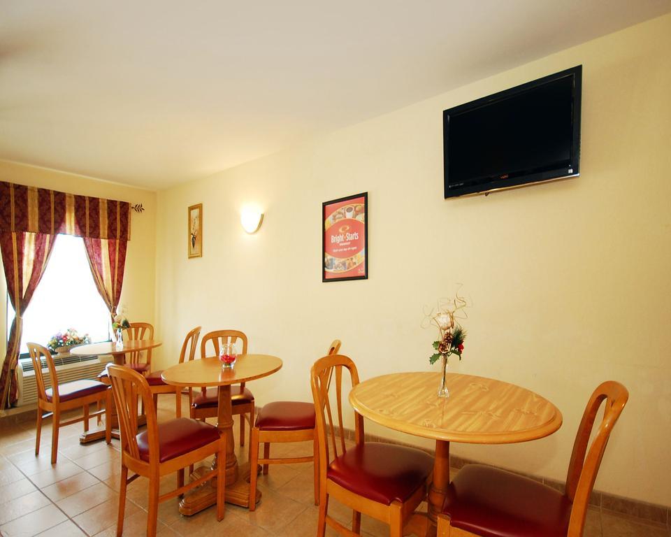 Econo Lodge Amelia Court House Екстер'єр фото