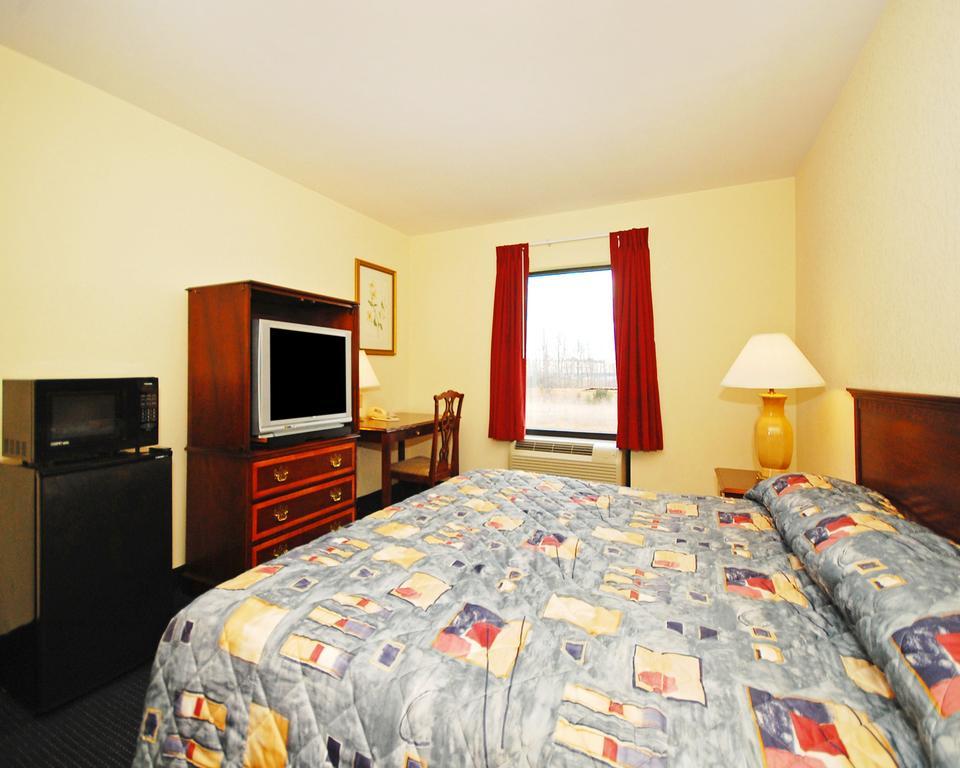 Econo Lodge Amelia Court House Номер фото