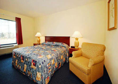 Econo Lodge Amelia Court House Екстер'єр фото